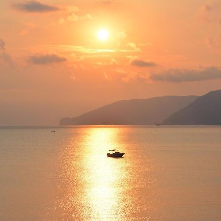 Le Case Del Borgo - Perla Capo dʼOrlando Εξωτερικό φωτογραφία