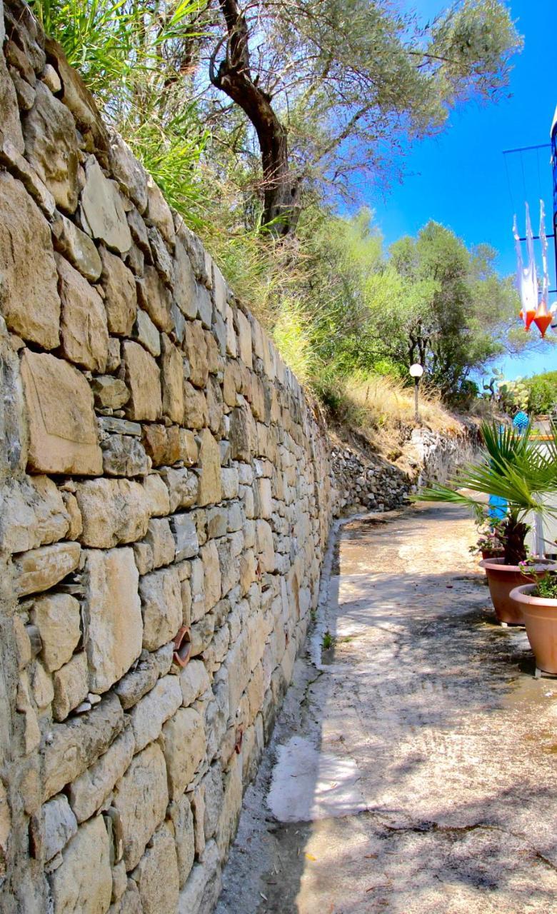 Le Case Del Borgo - Perla Capo dʼOrlando Εξωτερικό φωτογραφία